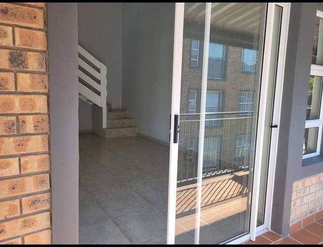 1.5 BEDROOM APARTMENT TO LET IN CHASEDENE